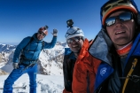 Po ôsmych hodinách lopoty konečne vrchol Demirkaziku (3756 m)