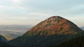 Hoblík nad Višňovskou dolinou