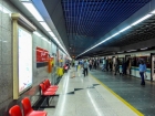 Teheránske metro výrazne urýchľuje prepravu naprieč týmto obrovským mestom s rozlohou cca 50 x 80 km