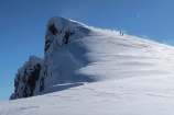 Na vrcholovom svahu nám sniežik spod lyží pekne práši
